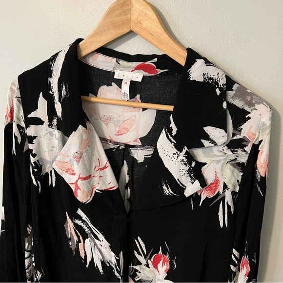 Leith Black Floral Button Down - Picture 7 of 7